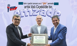 Vali Çiçekli Artık Bir “Emzade”, Sıra Çilli Yemede