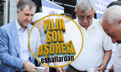 Yılın Son Aşure İkramı Esnaflardan